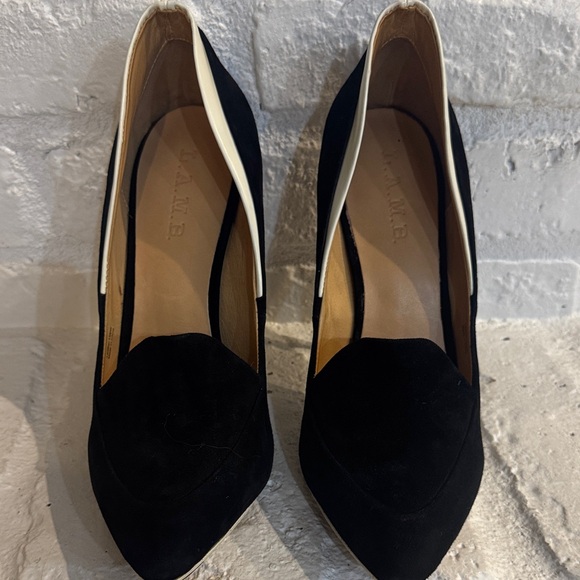 Chic LAMB Black Suede w/ White Trim  Women's Heels - Picture 4 of 8